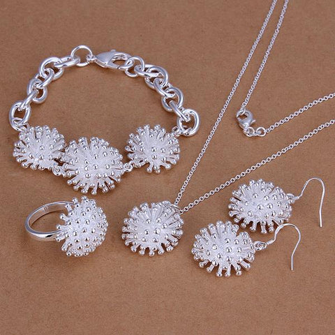 Silver Designer Jewelry Set LSS250