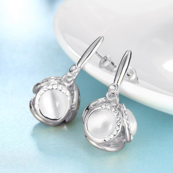 White Gold Earrings LSE1031