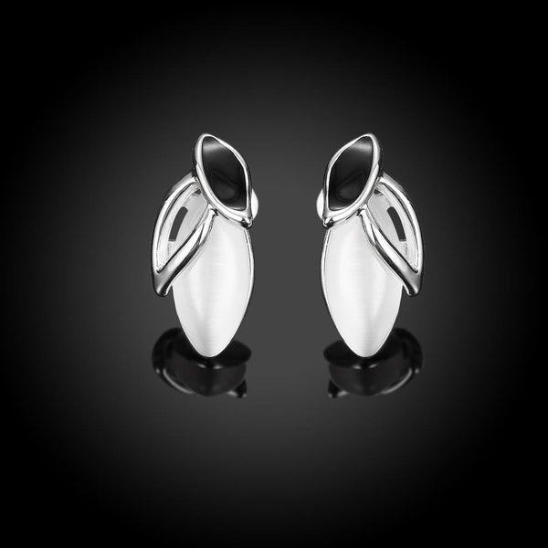 White Gold Earrings LSE1086