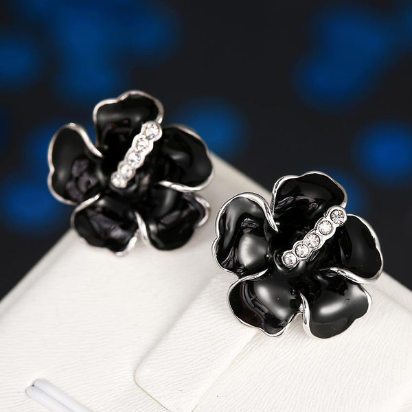 White Gold Earrings LSE514