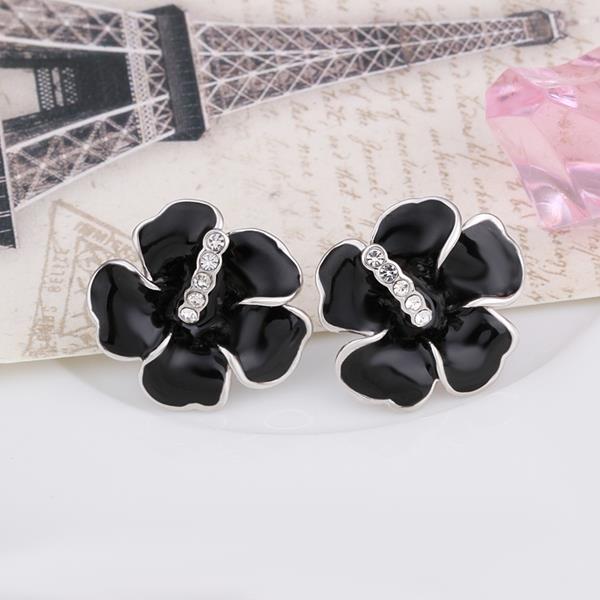 White Gold Earrings LSE514