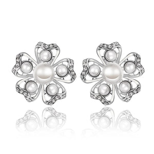 White Gold Earrings LSE991