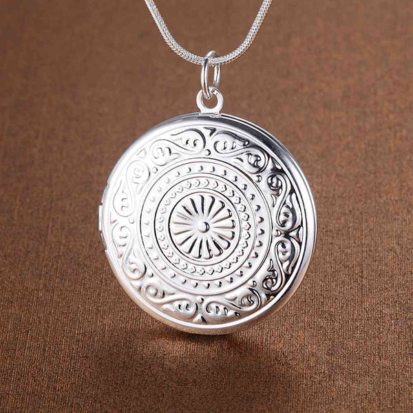 Lucky Silver - Silver Designer Round Engraved Locket Necklace - LOCAL STOCK - LSN732