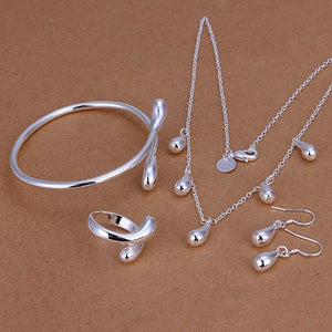 Silver Designer Jewelry Set LSS220