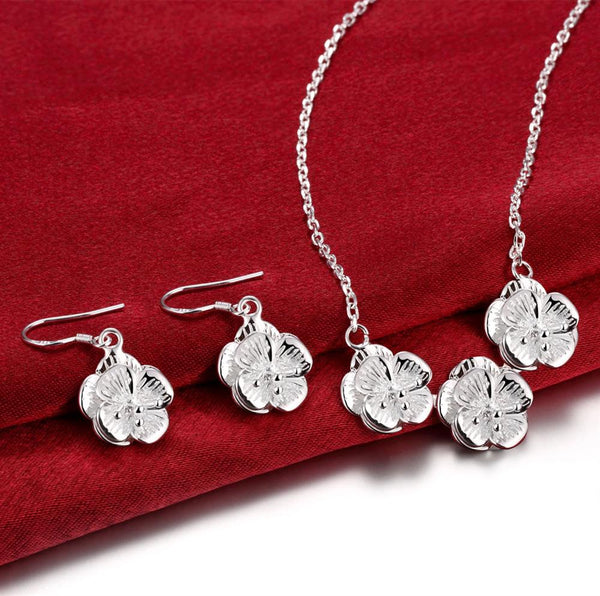 Silver Designer Jewelry Set LSS806