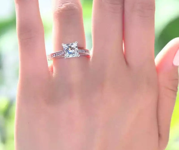 Sterling Silver Engagement Ring with 1.5 ct princess cut cz