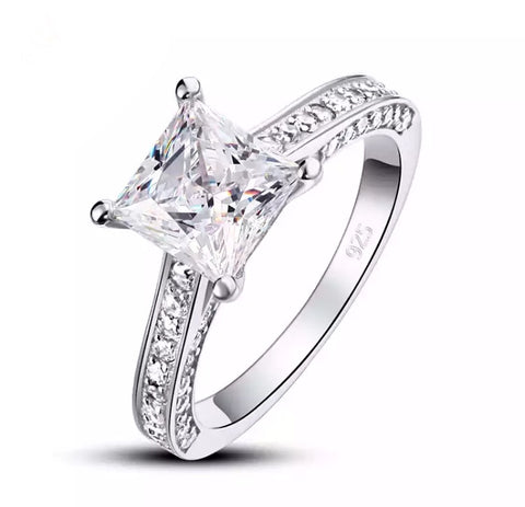 Sterling Silver Engagement Ring with 1.5 ct princess cut cz